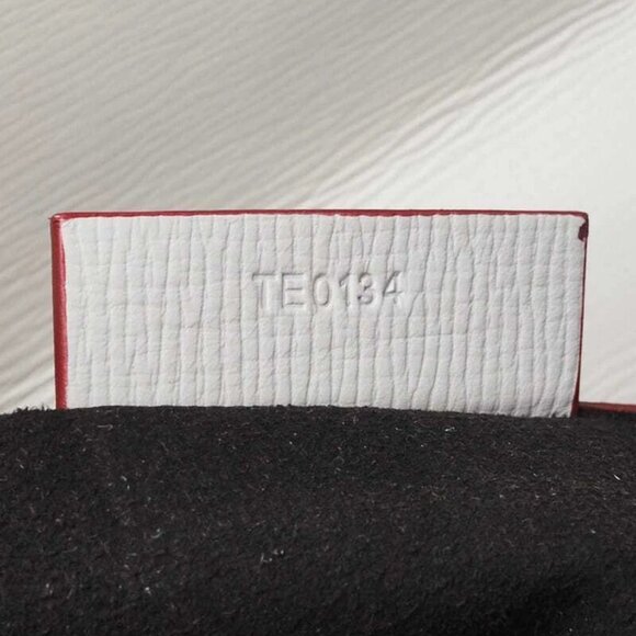 Givenchy White Grained Leather Pandora Box Medium Shoulder Bag - Picture 9 of 9